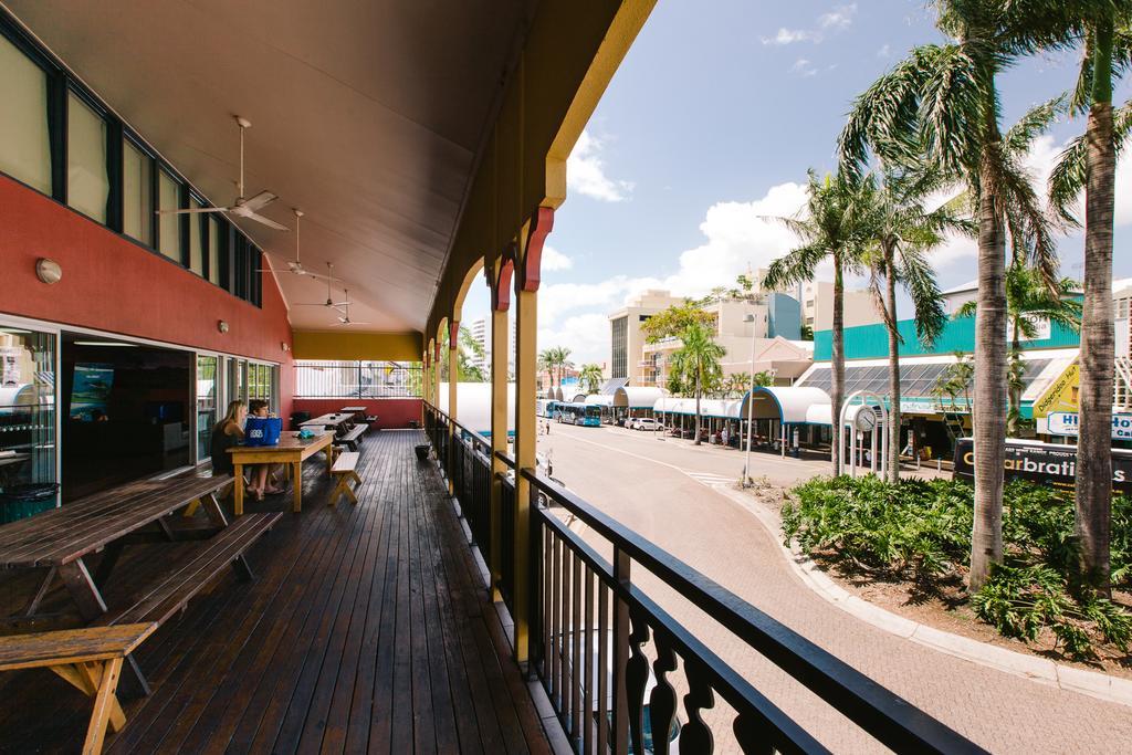 Хостел Global Backpackers Cairns Central Екстер'єр фото